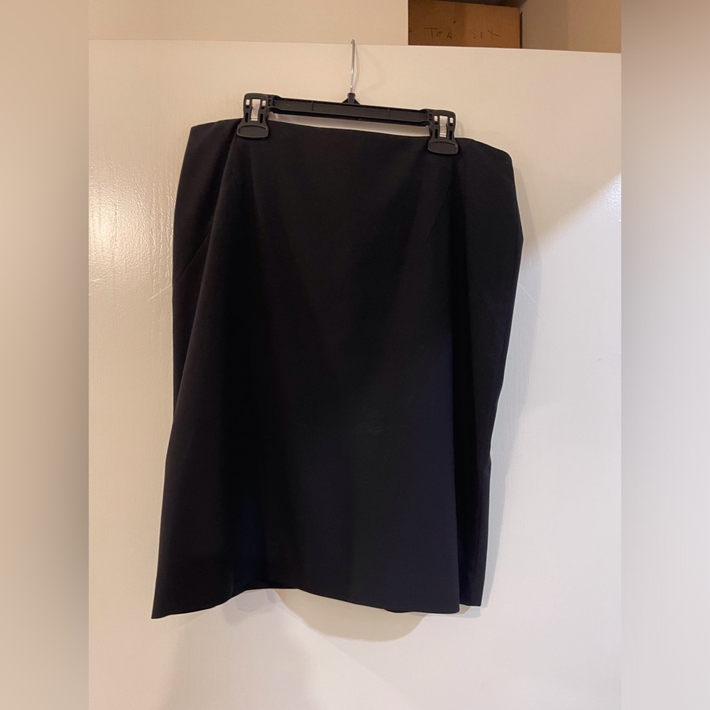 Halogen skirt